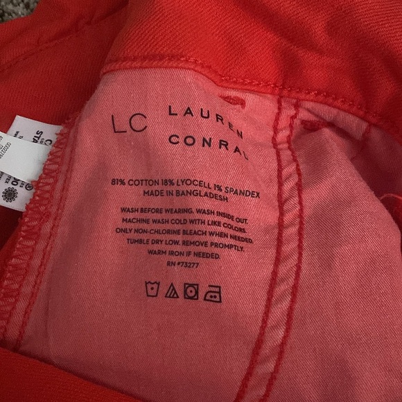 Red Shorts - Picture 4 of 4